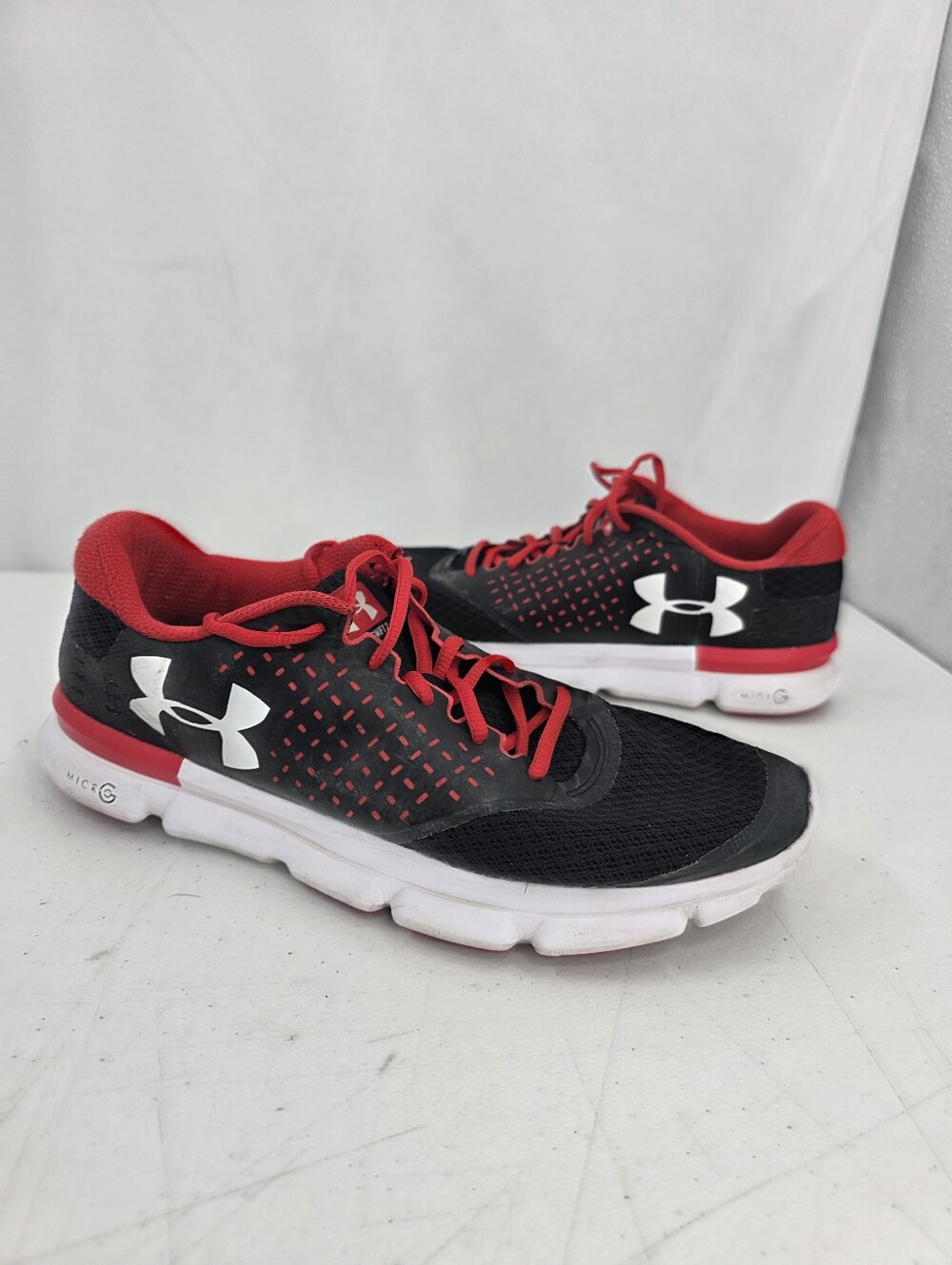 Under Armour Micro G SpeedSwift 2 Black Red Mens Sneakers Size 10 1285683-003.